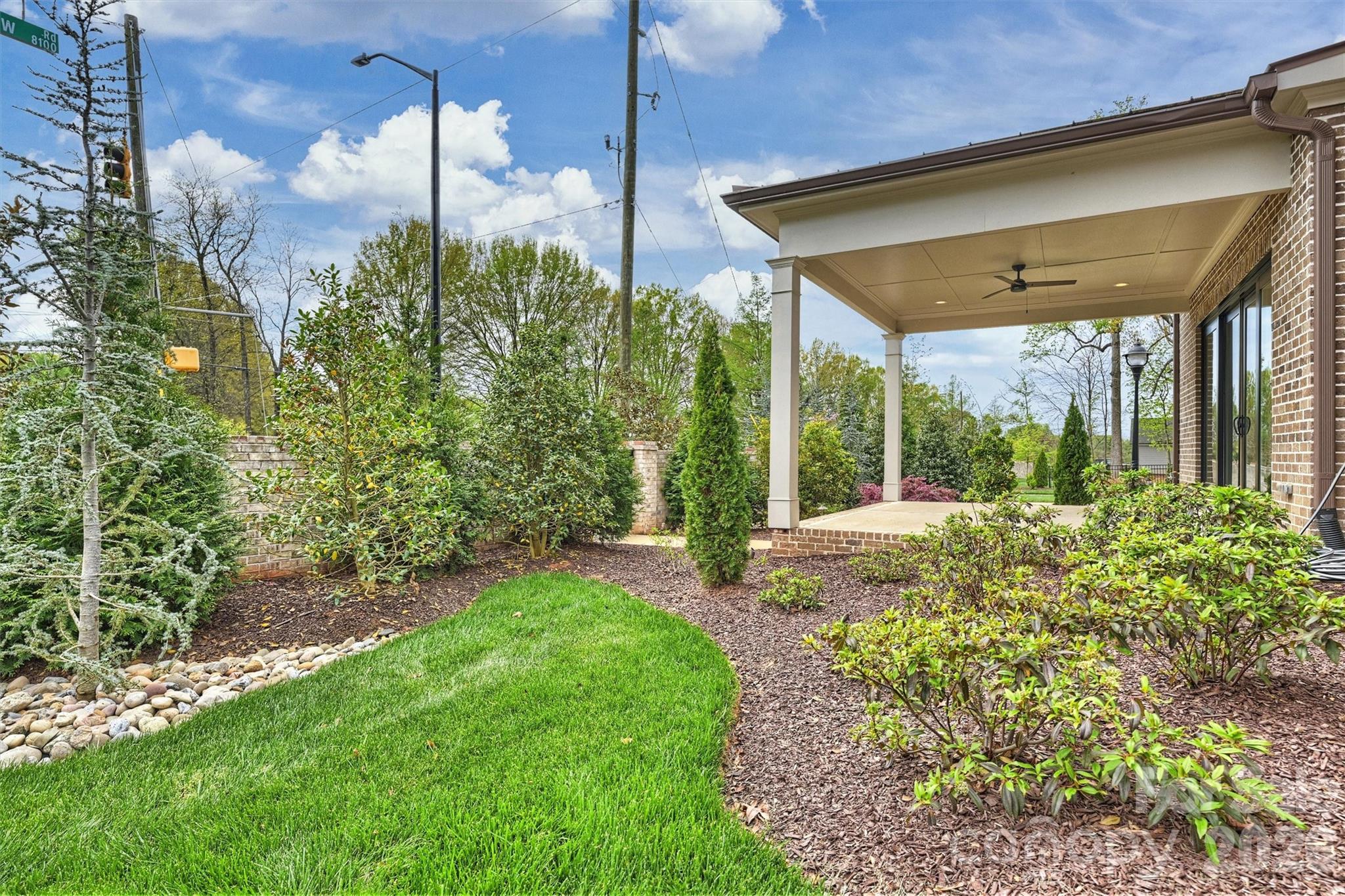 8159 Fairview Road Charlotte, NC 28211 - Photo 47 of 48 Gallery Image 47