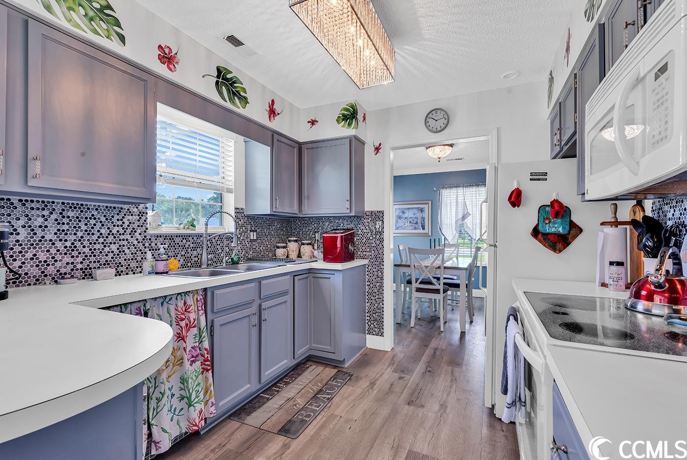 634 Bluebird Lane Murrells Inlet, SC 29576 - Photo 4 of 30