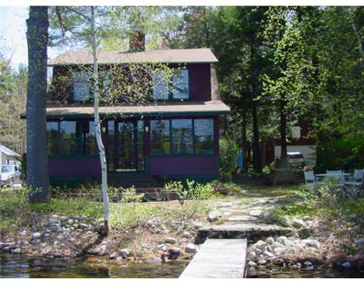35 Island Avenue Cumberland, ME 04021 - Photo 2 of 12 Exterior Front.