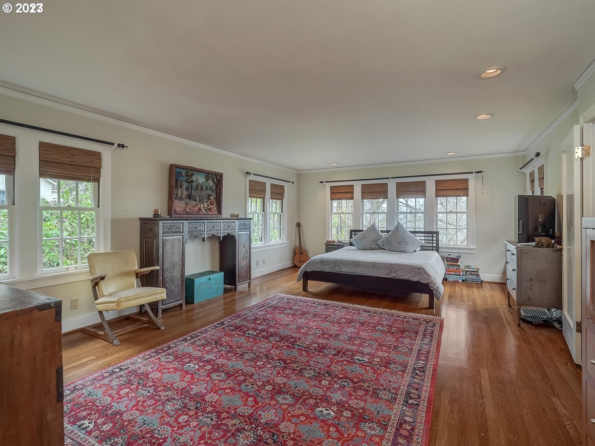 2896 Northwest Westover Road Portland, OR 97210 - Photo 20 of 34 Gallery Image 20