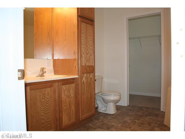 1911 Doe Run Road Mebane, NC 27302 - Photo 9 of 16 Master Bath/Spa. Master Bath w/Double Vanities