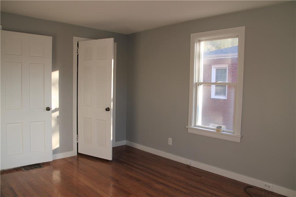 219 Long Road Pittsburgh, PA 15235 - Photo 13 of 25 Gallery Image 13