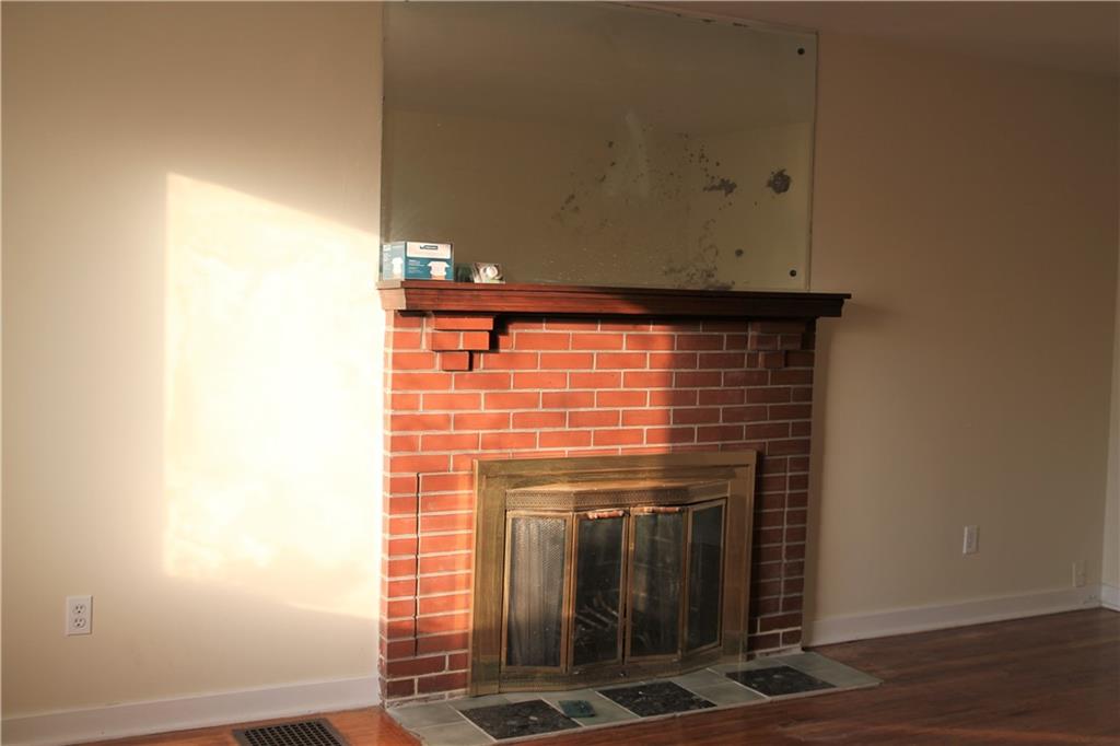 219 Long Road Pittsburgh, PA 15235 - Photo 24 of 25 Gallery Image 24