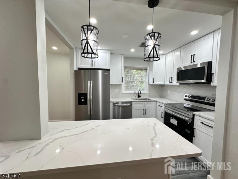 107 South Maple Avenue, Unit A Park Ridge, NJ 07656 - Photo 7 of 24