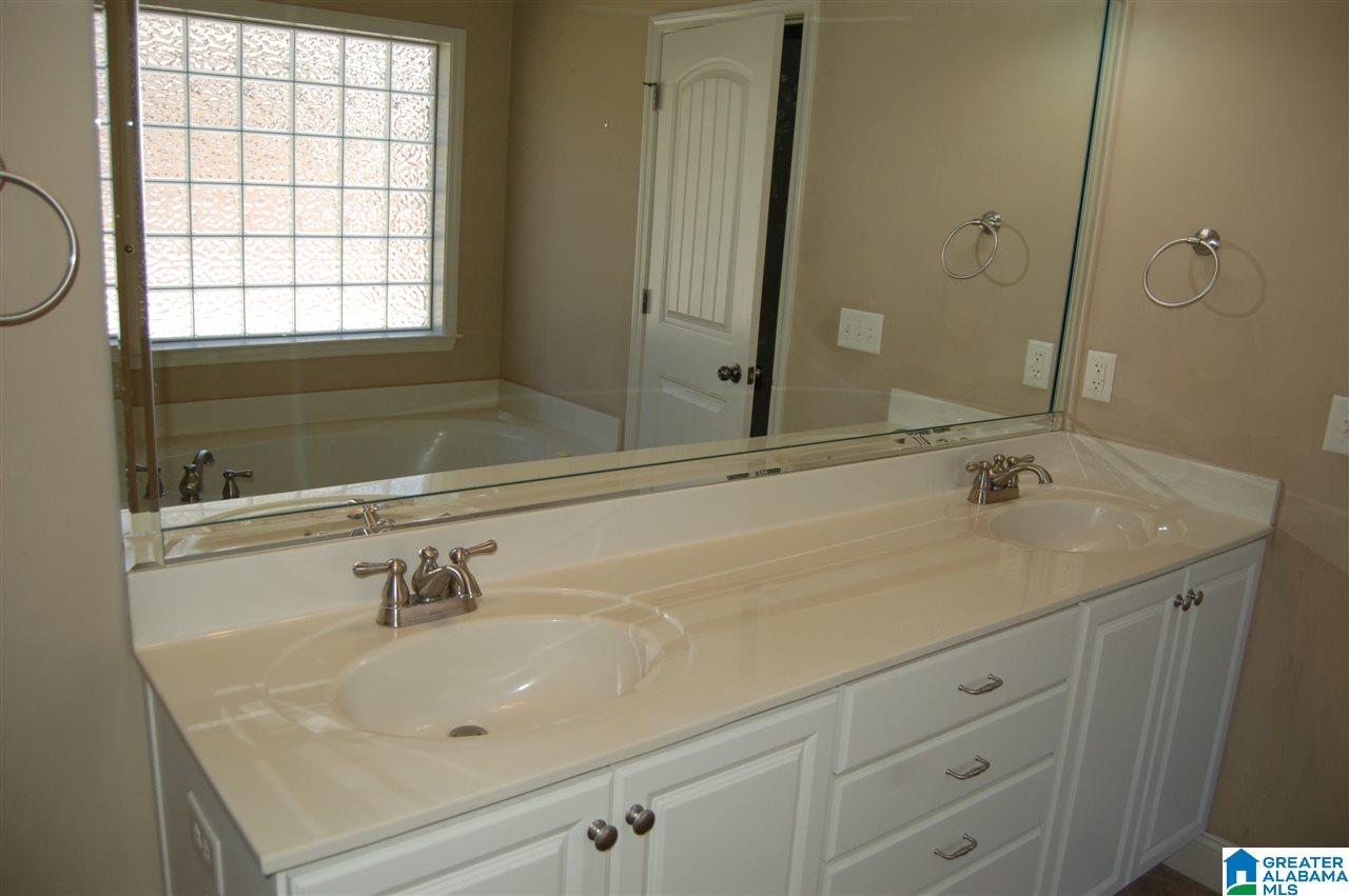 237 Thoroughbred Lane Alabaster, AL 35007 - Photo 23 of 35