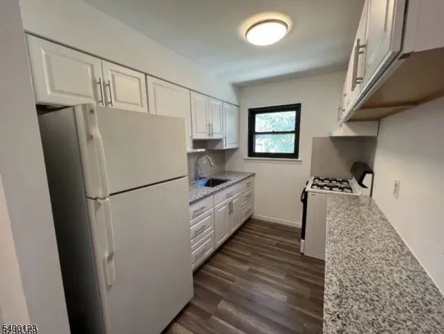 $1,400 | 401 Highway 22, Plainfield, NJ 07060