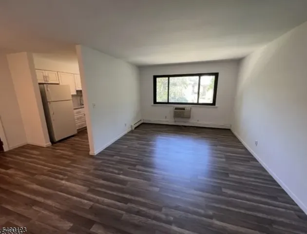 $1,400 | 401 Highway 22, Plainfield, NJ 07060