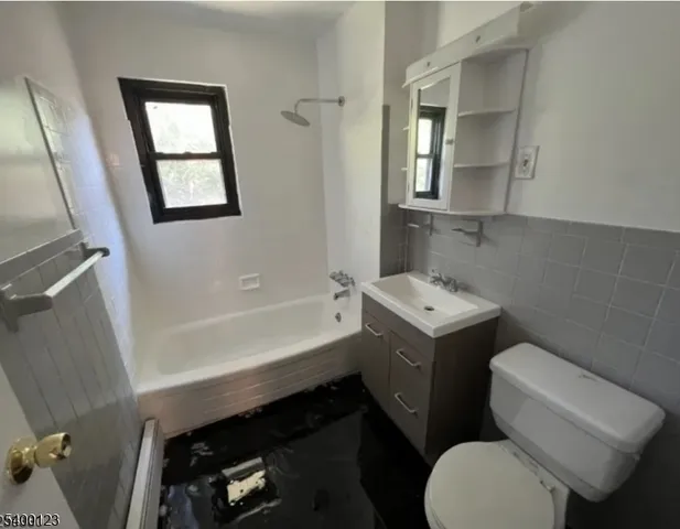 $1,400 | 401 Highway 22, Plainfield, NJ 07060