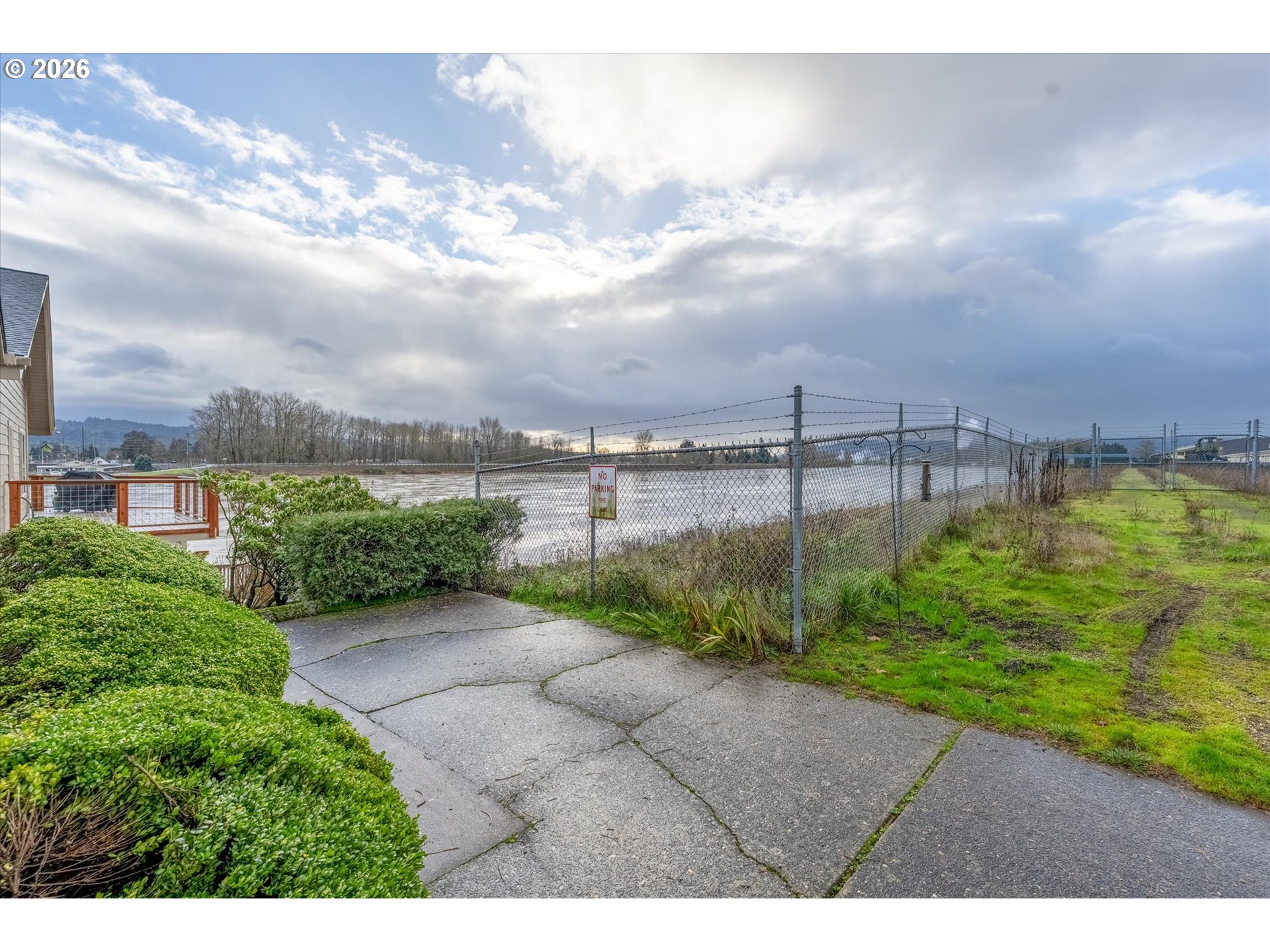 1310 River Road Longview, WA 98632 - Photo 34 of 45