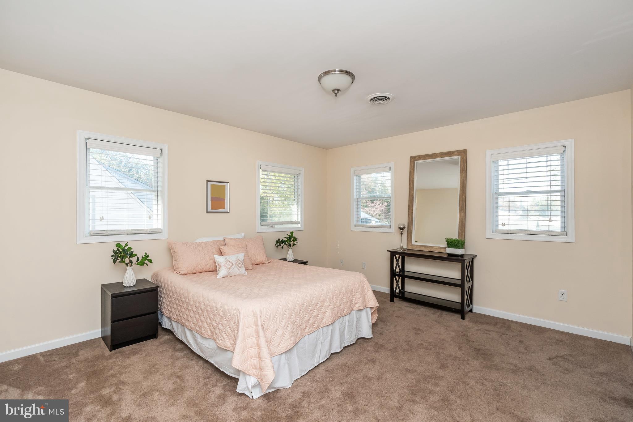 223 Carvel Road Pasadena, MD 21122 - Photo 14 of 23 Gallery Image 14