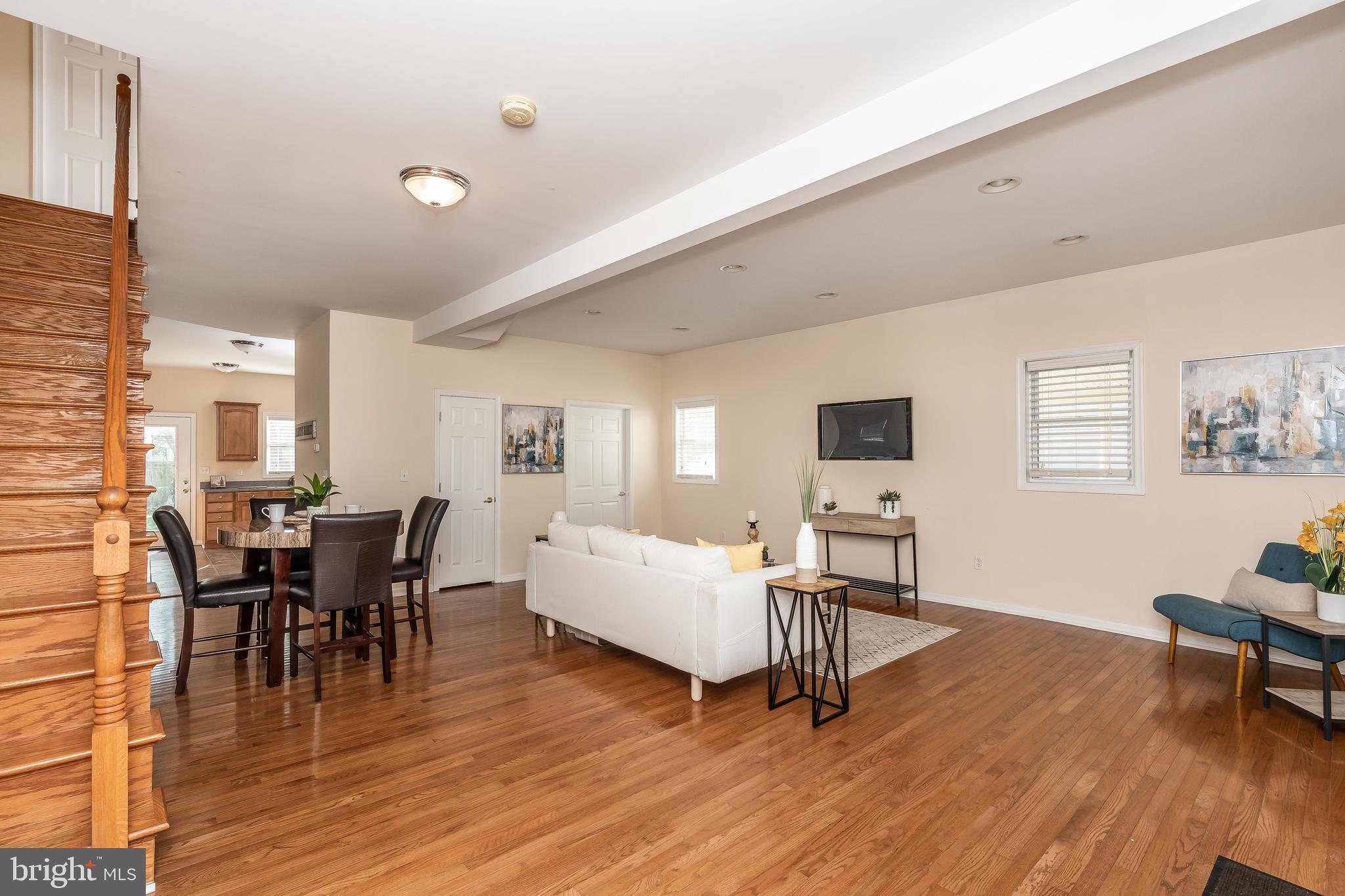 223 Carvel Road Pasadena, MD 21122 - Photo 6 of 23 Gallery Image 6