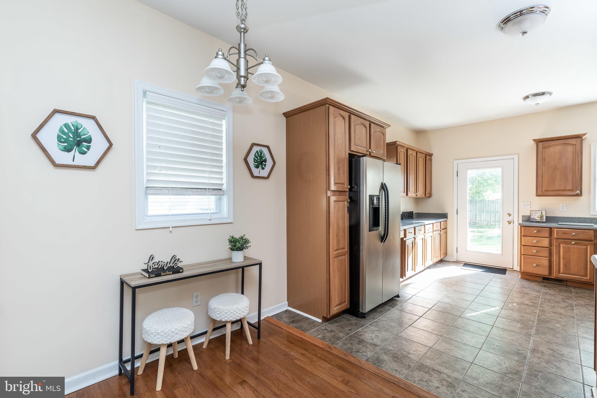 223 Carvel Road Pasadena, MD 21122 - Photo 9 of 23 Gallery Image 9