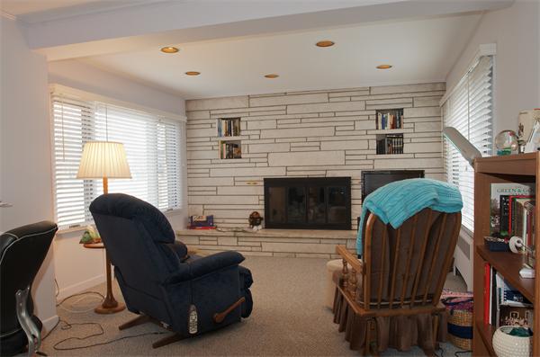 59 Stanley Road Swampscott, MA 01907 - Photo 7 of 14 Gallery Image 7