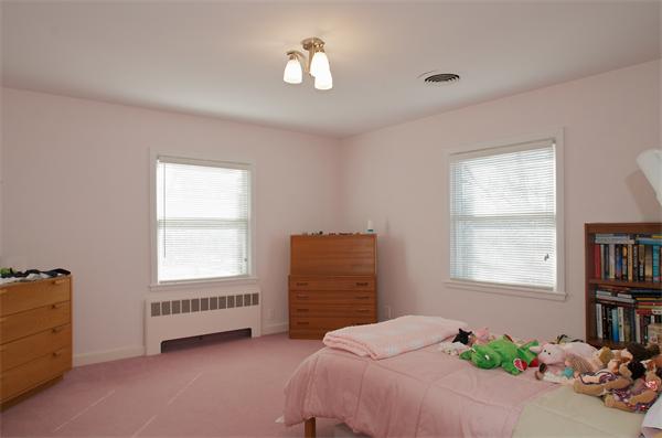 59 Stanley Road Swampscott, MA 01907 - Photo 10 of 14 Gallery Image 10