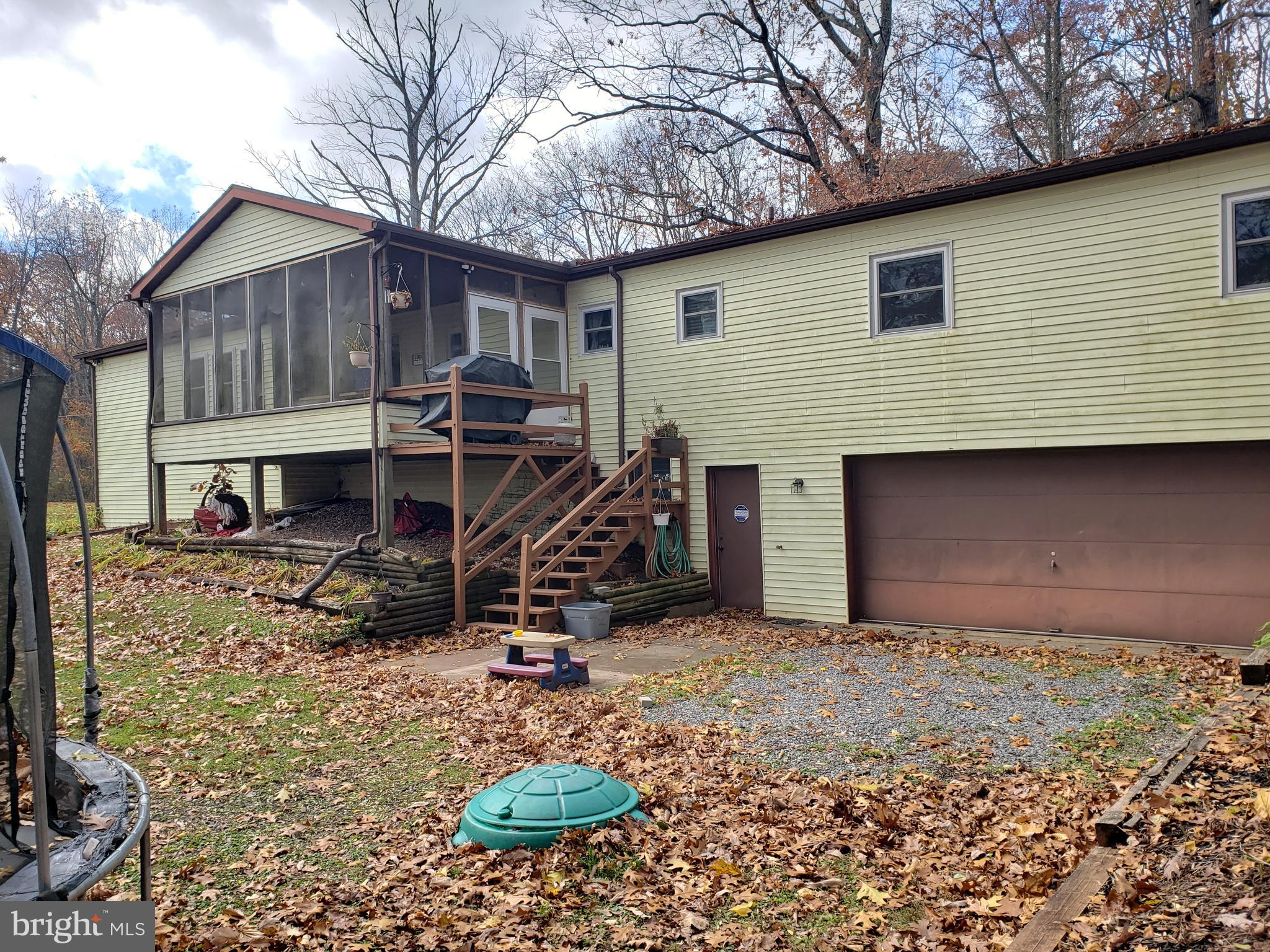 130 Pickett Road Dover, PA 17315 - Photo 4 of 31 Gallery Image 4