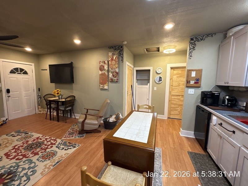 527 2nd Street Bayside, TX 78340 - Photo 9 of 32 a living room with furniture and a flat screen tv