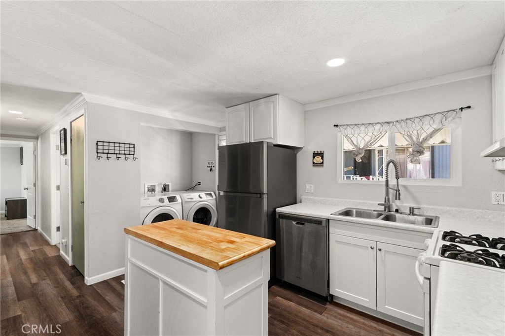 15181 Van Buren Boulevard, Unit 74 Riverside, CA 92504 - Photo 10 of 42