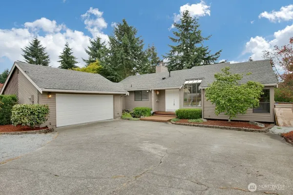 $850,000 | 3707 Northshore Boulevard Northeast, Tacoma, WA 98422