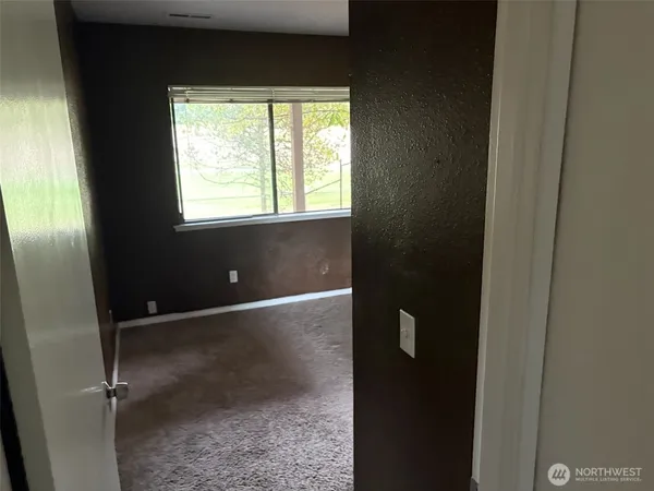$850,000 | 3707 Northshore Boulevard Northeast, Tacoma, WA 98422