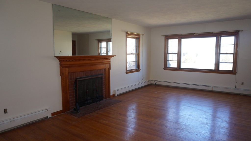 77 Sunnybrook Road Springfield, MA 01119 - Photo 10 of 13