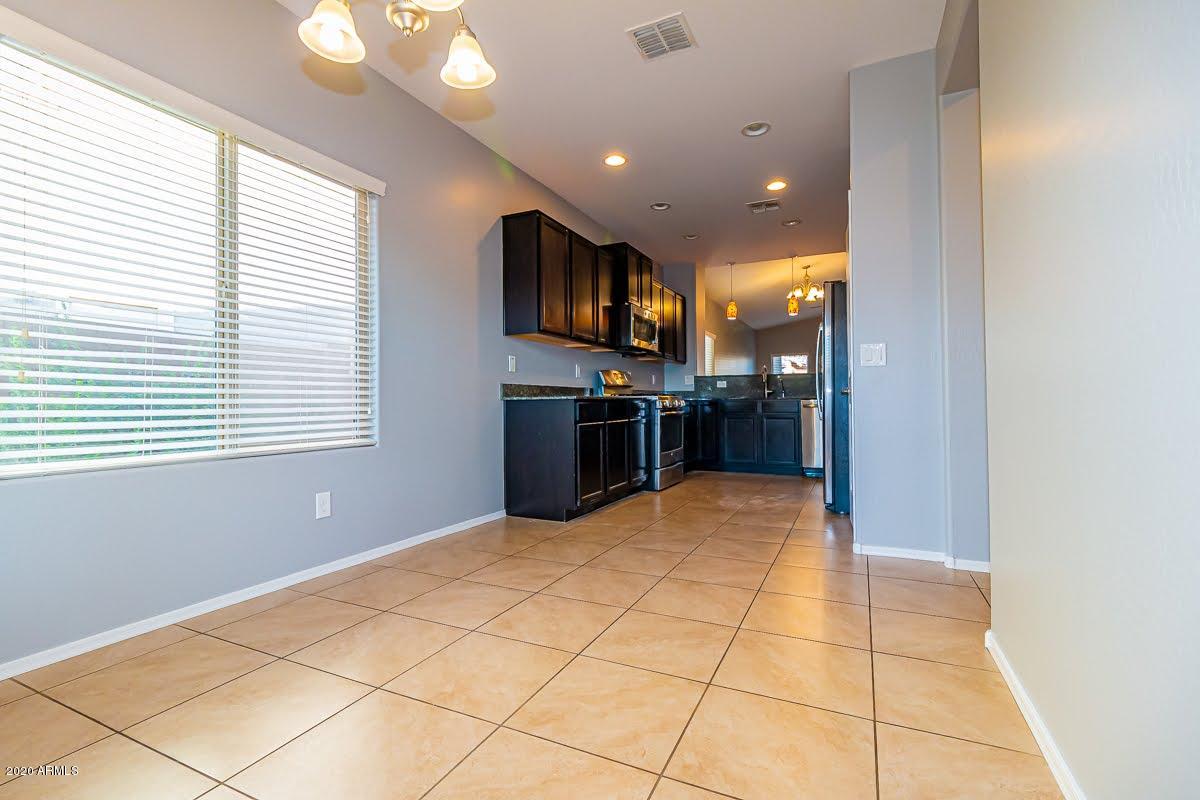 2669 East Gillcrest Road Gilbert, AZ 85298 - Photo 11 of 48 IMG_8861-1200px-September 26, 2020