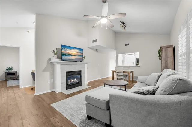 $163,500 | 5133 Southwest 91 Court, Unit G304, Gainesville, FL 32608