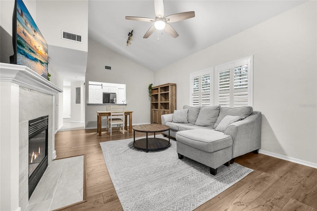 5133 Southwest 91 Court, Unit G304 Gainesville, FL 32608 - Photo 6 of 36