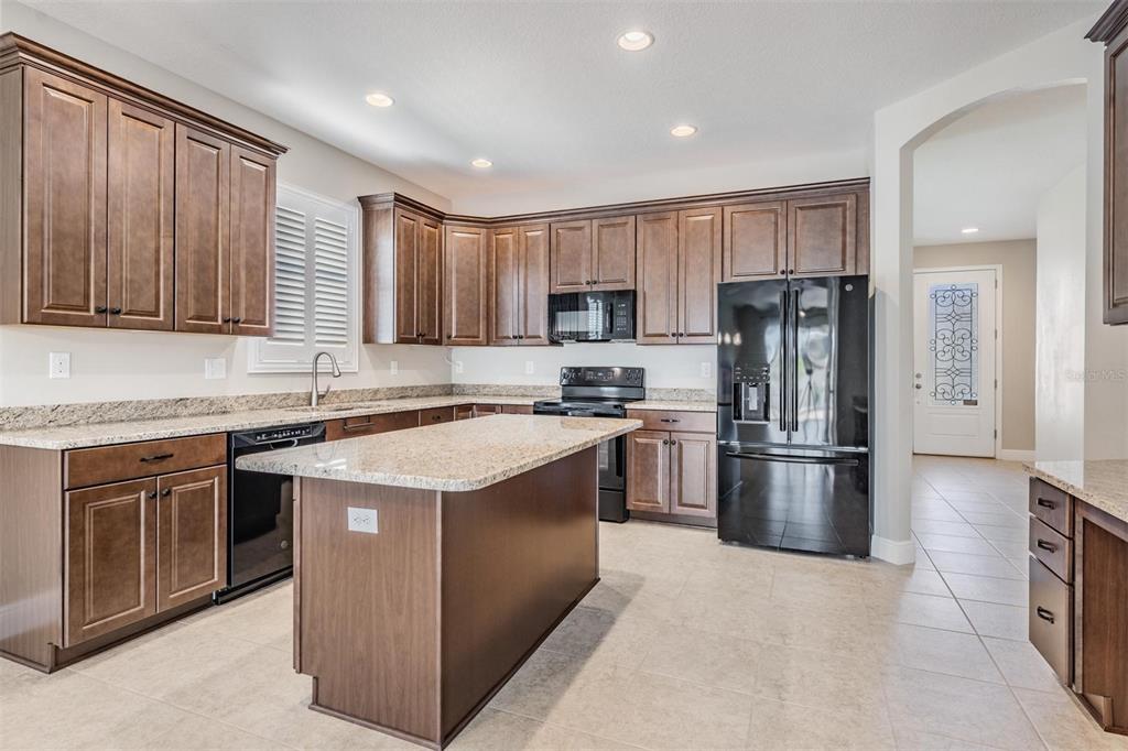 11245 Paddock Manor Avenue Riverview, FL 33569 - Photo 10 of 26