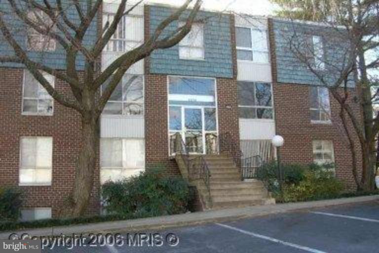 3970 Bel Pre Road, Unit 6 Silver Spring, MD 20906 - Photo 1 of 7 SPACIOUS, BRIGHT & AIRY W/LOTS OF PARKING & BUSES