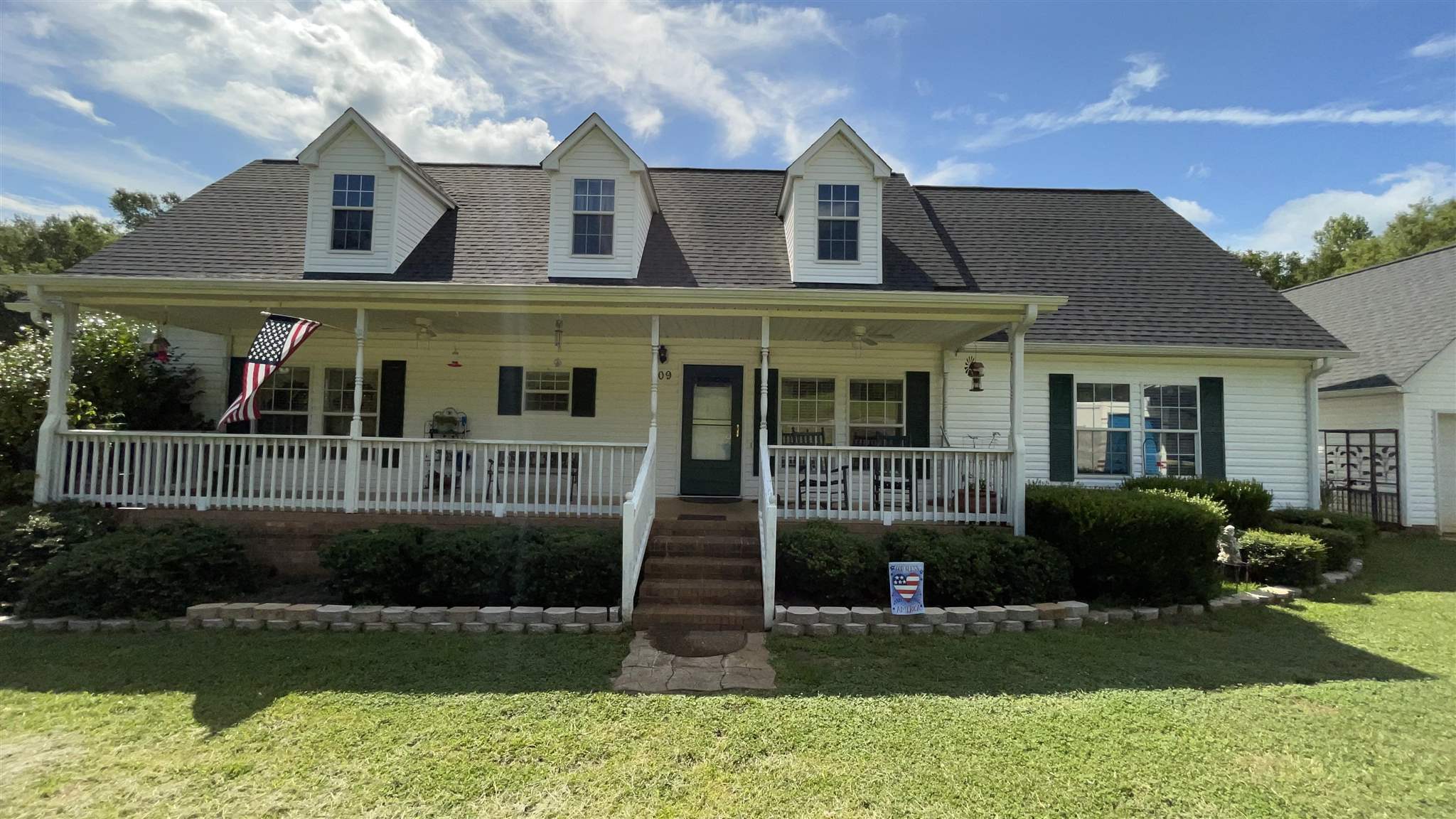 709 Springdale Road Cowpens, SC 29330 - Photo 1 of 33
