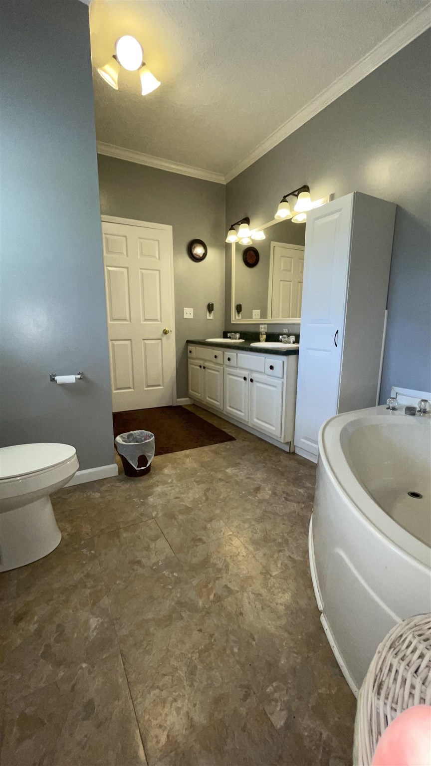 709 Springdale Road Cowpens, SC 29330 - Photo 15 of 33