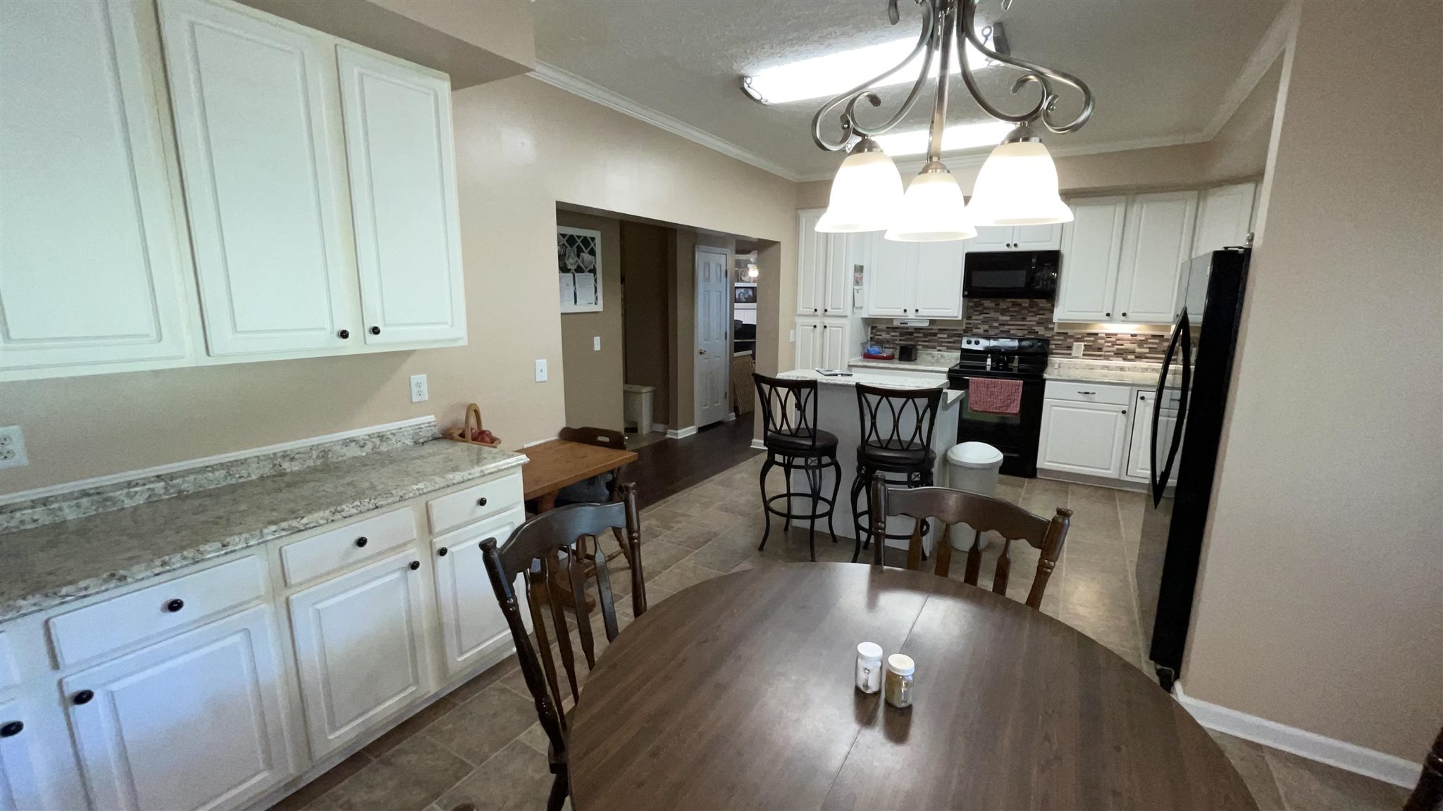 709 Springdale Road Cowpens, SC 29330 - Photo 10 of 33