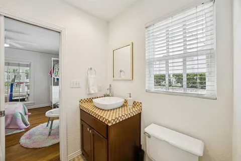 $549,000 | 7011 Lindsley Avenue, Dallas, TX 75223