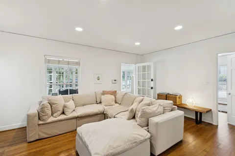 $549,000 | 7011 Lindsley Avenue, Dallas, TX 75223