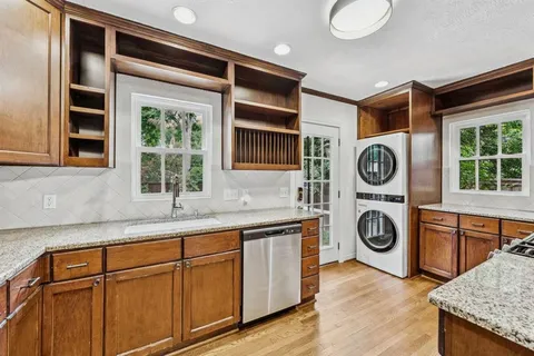 $549,000 | 7011 Lindsley Avenue, Dallas, TX 75223