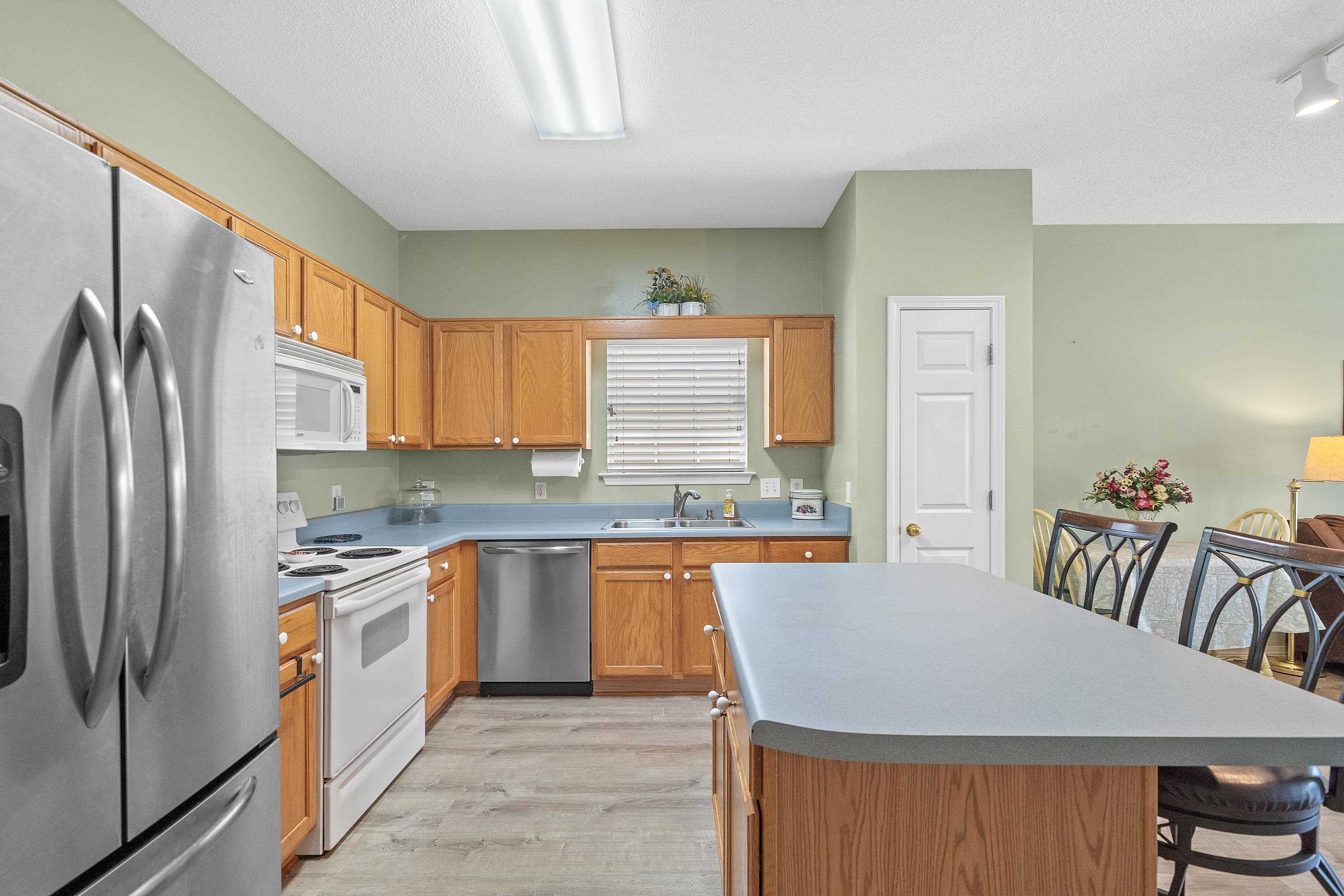 2651 South Juniper Street, Unit 800 Foley, AL 36535 - Photo 7 of 23 Kitchen