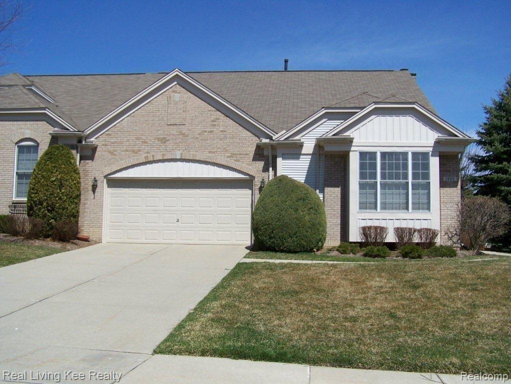 1889 Dunham Drive Rochester, MI 48306 - Photo 1 of 25 029.jpg