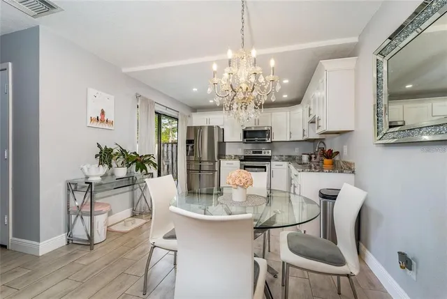 $2,400 | 5287 Cypress Court, Unit 724, Orlando, FL 32811