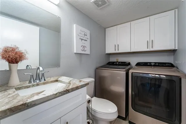 $2,400 | 5287 Cypress Court, Unit 724, Orlando, FL 32811