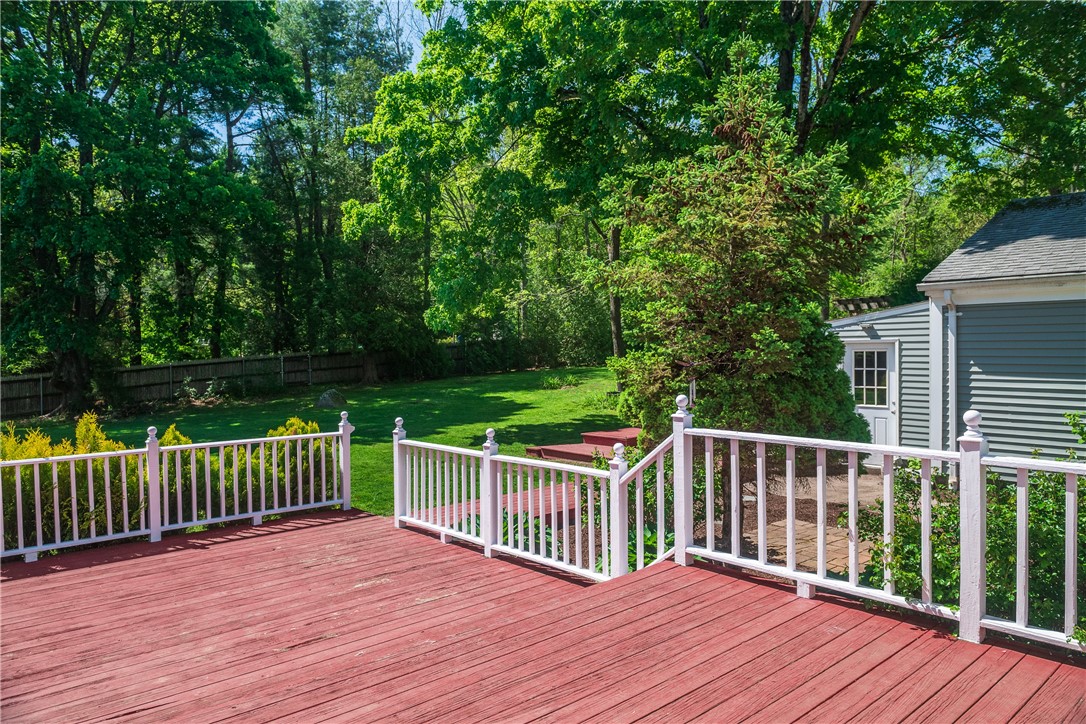 33 Wilbur Road Lincoln, RI 02865 - Photo 23 of 50