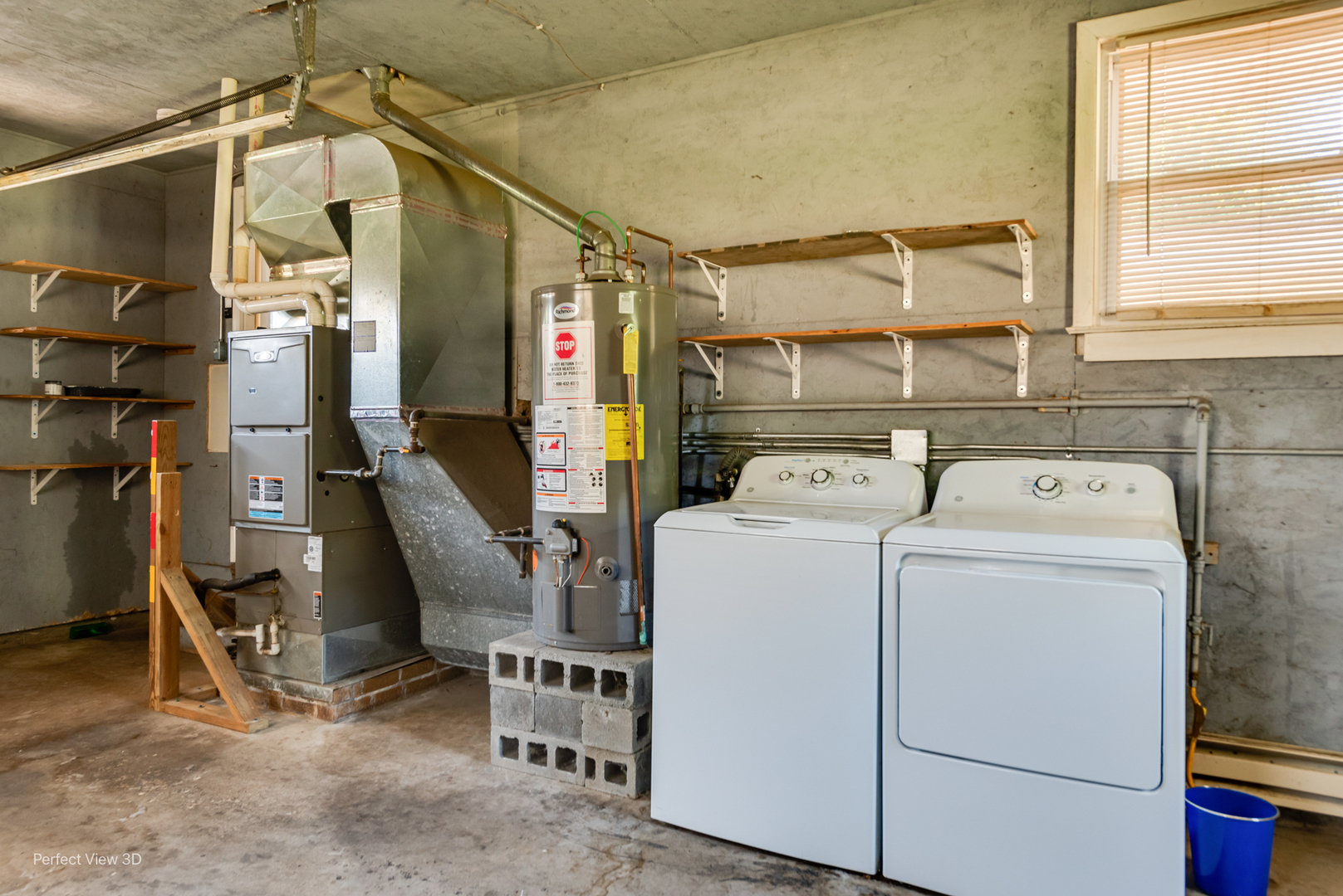 248 West Kennedy Road Braidwood, IL 60408 - Photo 22 of 26 a utility room with dryer and washer
