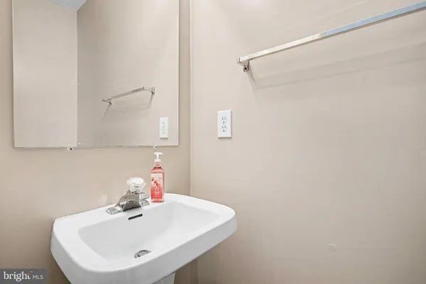 $327,990 | 16881 Roosevelt Lane, Shrewsbury, PA 17361