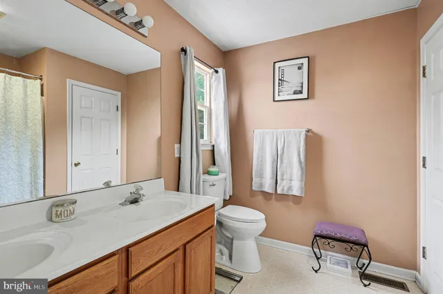 $330,000 | 16881 Roosevelt Lane, Shrewsbury, PA 17361