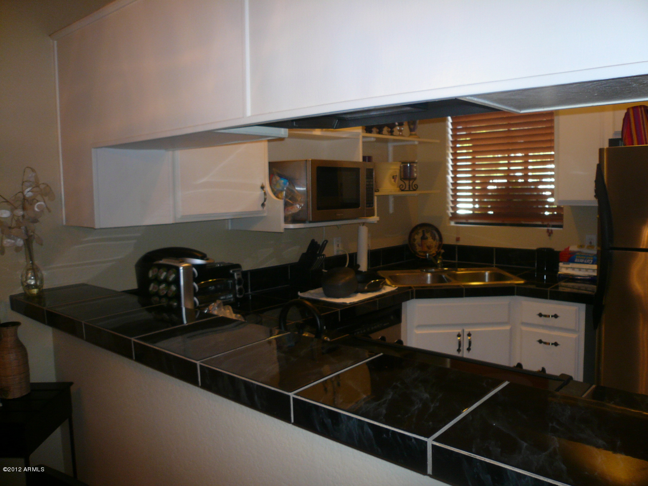 7101 West Beardsley Road, Unit 1012 Glendale, AZ 85308 - Photo 11 of 19 TOWN HOME ARROWHARD LAKES 1012 006