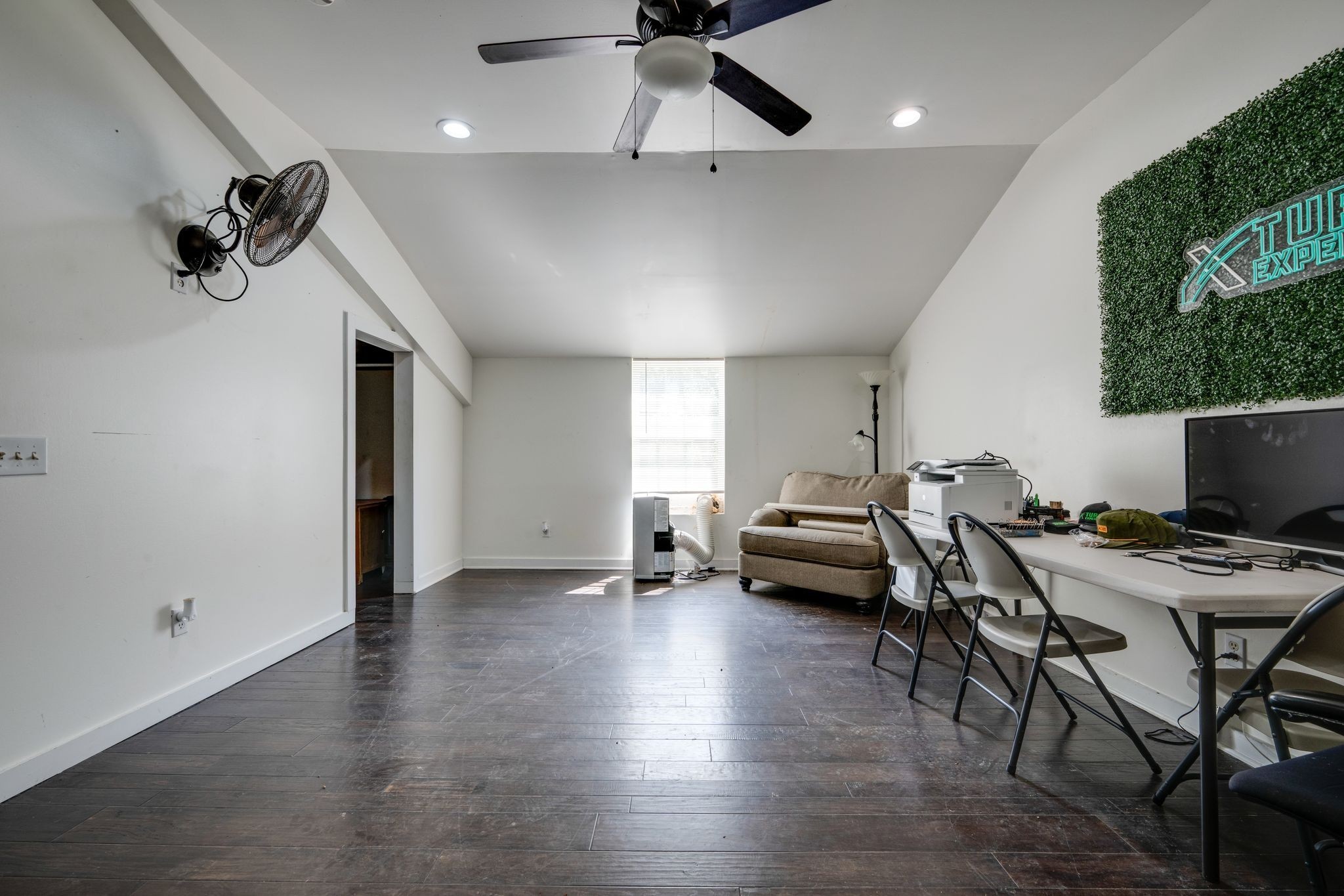 1092 Meeks Cemetery Road Burns, TN 37029 - Photo 60 of 61 a view of a livingroom with furniture and a ceiling fan