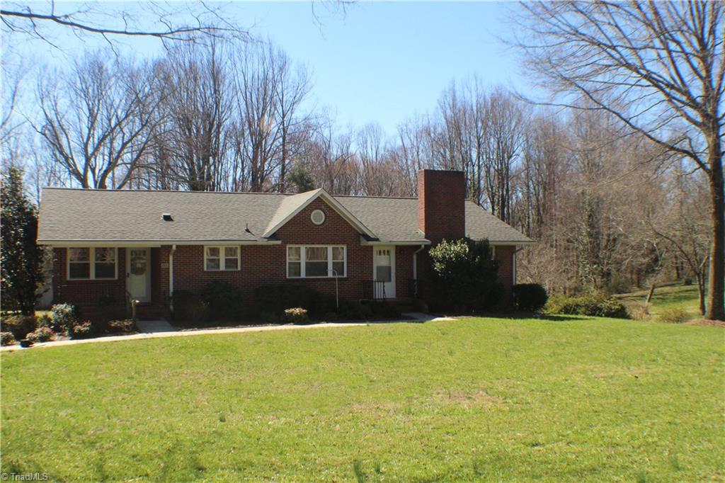 330 Oak Summit Road Winston-Salem, NC 27105 - Photo 1 of 17 Gallery Image 1