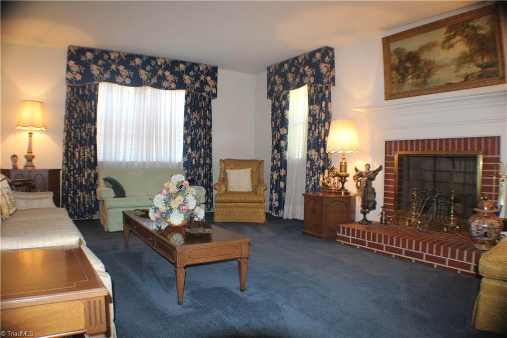 330 Oak Summit Road Winston-Salem, NC 27105 - Photo 7 of 17 Gallery Image 7