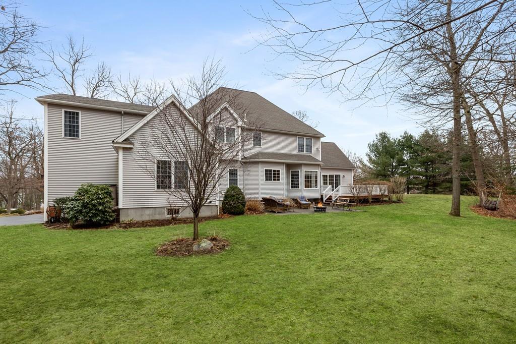8 Smith Road Hopkinton, MA 01748 - Photo 32 of 35 Gallery Image 32