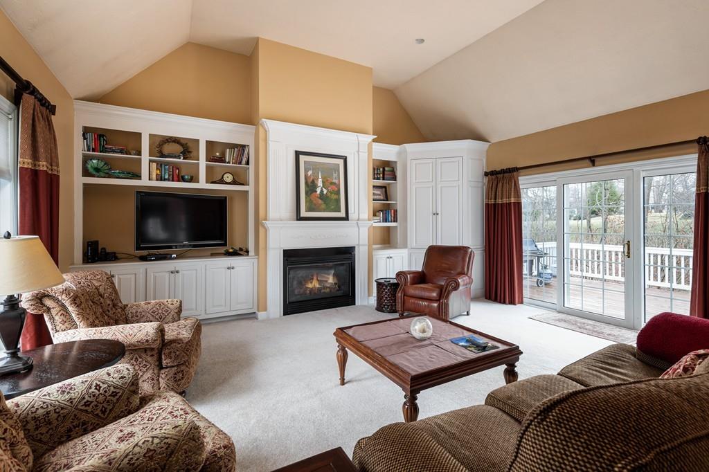 8 Smith Road Hopkinton, MA 01748 - Photo 8 of 35 Gallery Image 8