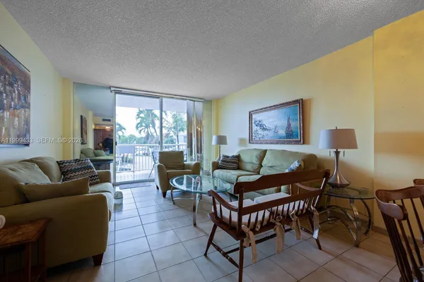 $195,000 | 1800 Northwest 24th Avenue, Unit 220, Miami, FL 33125